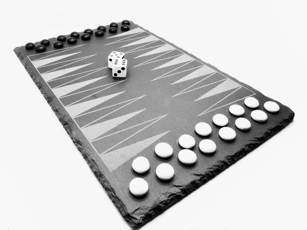 Jeu de backgammon en ardoise naturelle, 30x20 cm avec dés